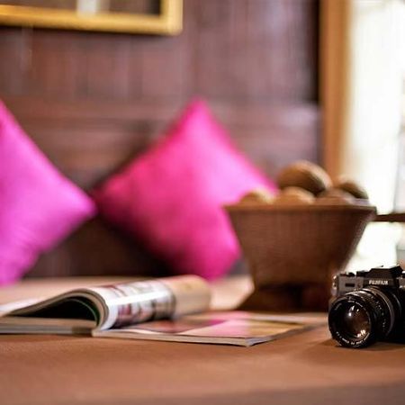 Lilu Pai Hotel Екстериор снимка