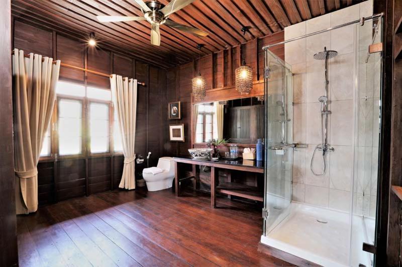 Lilu Pai Hotel Екстериор снимка
