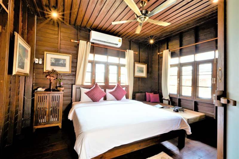 Lilu Pai Hotel Екстериор снимка