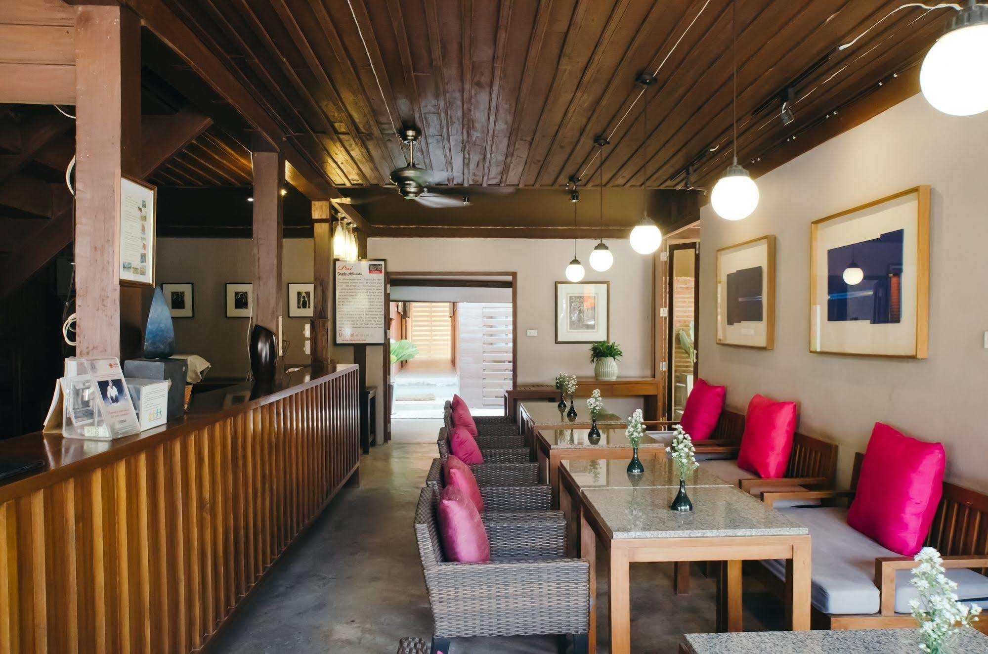 Lilu Pai Hotel Екстериор снимка