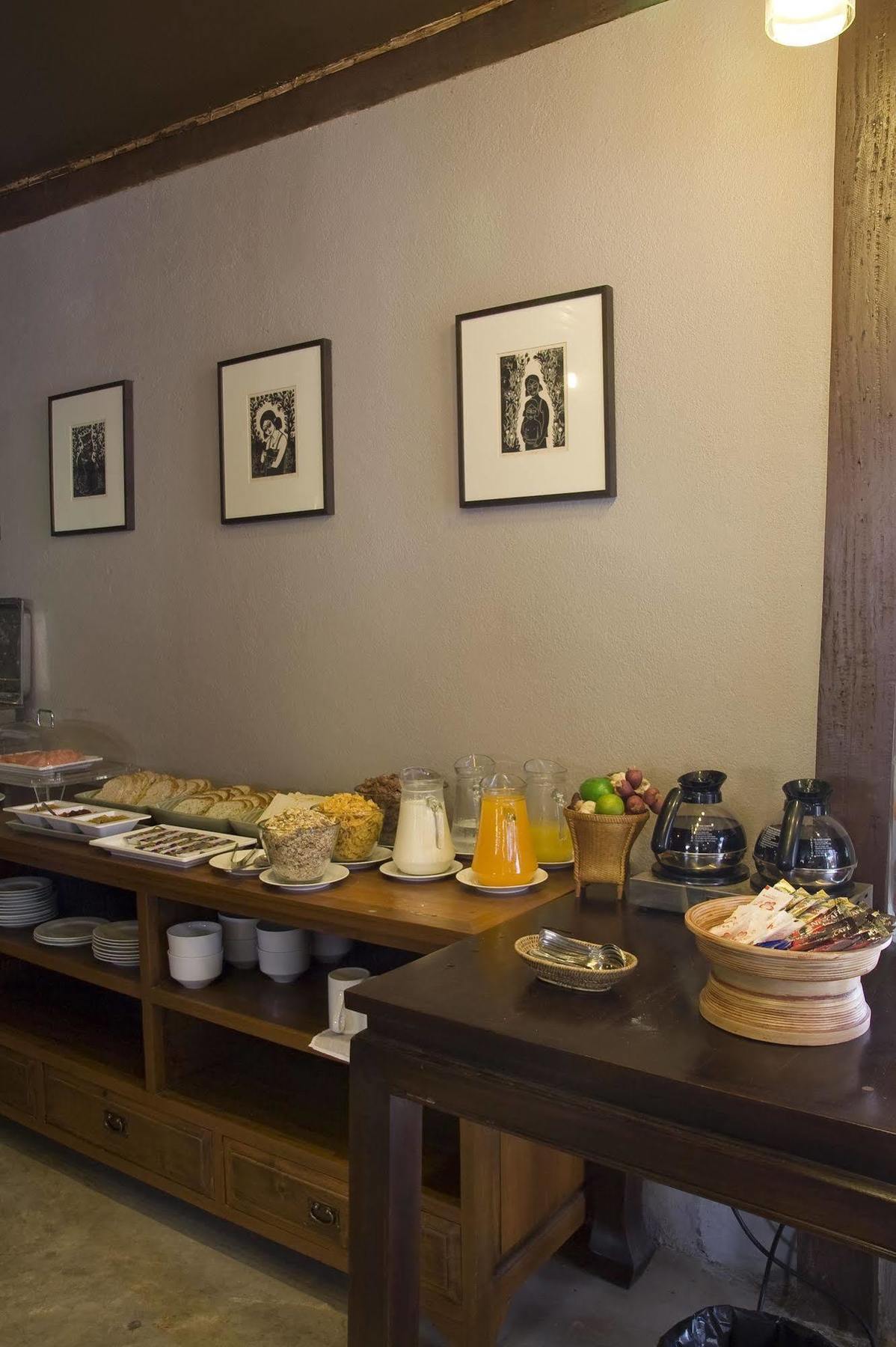 Lilu Pai Hotel Екстериор снимка