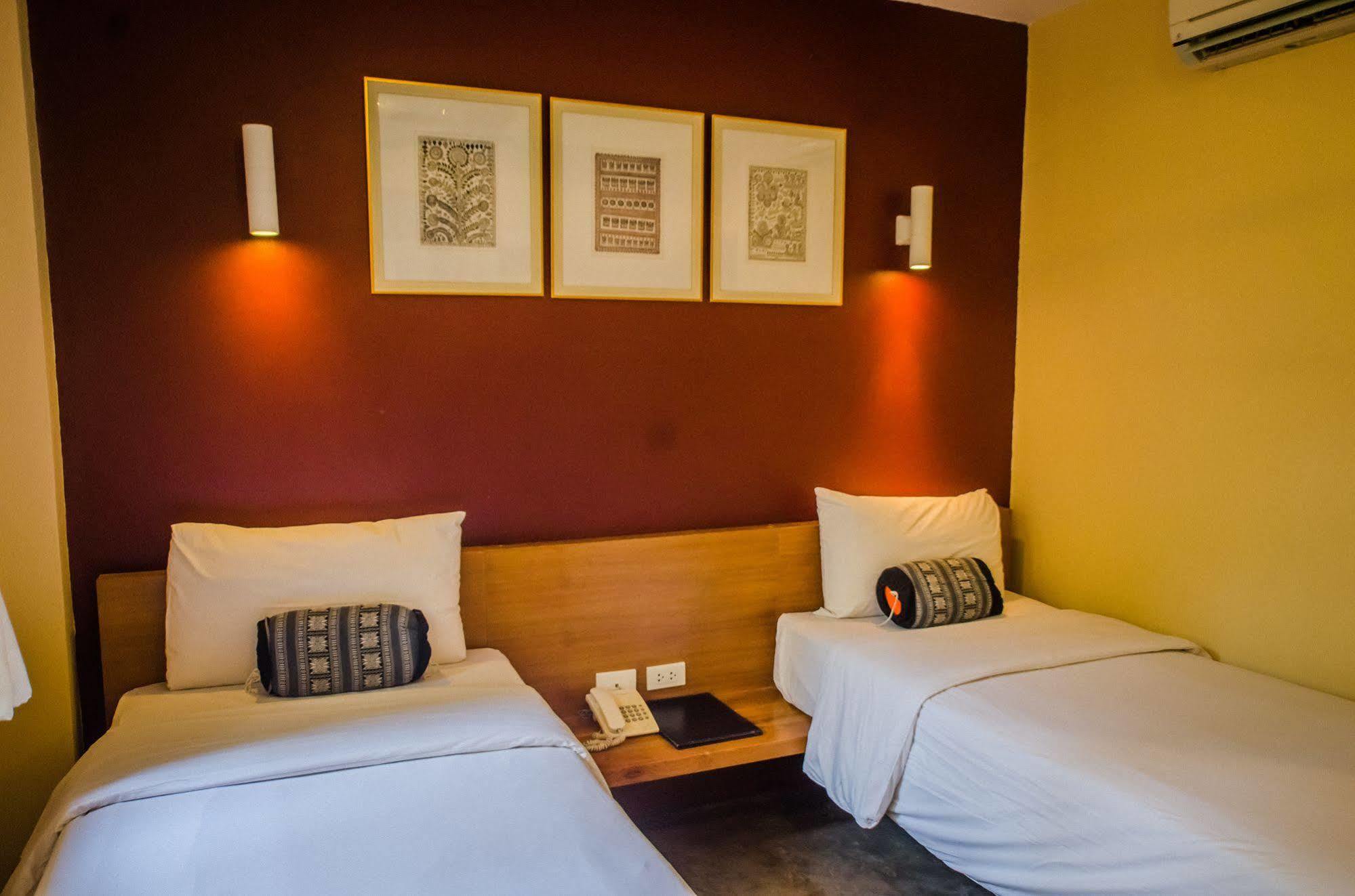 Lilu Pai Hotel Екстериор снимка