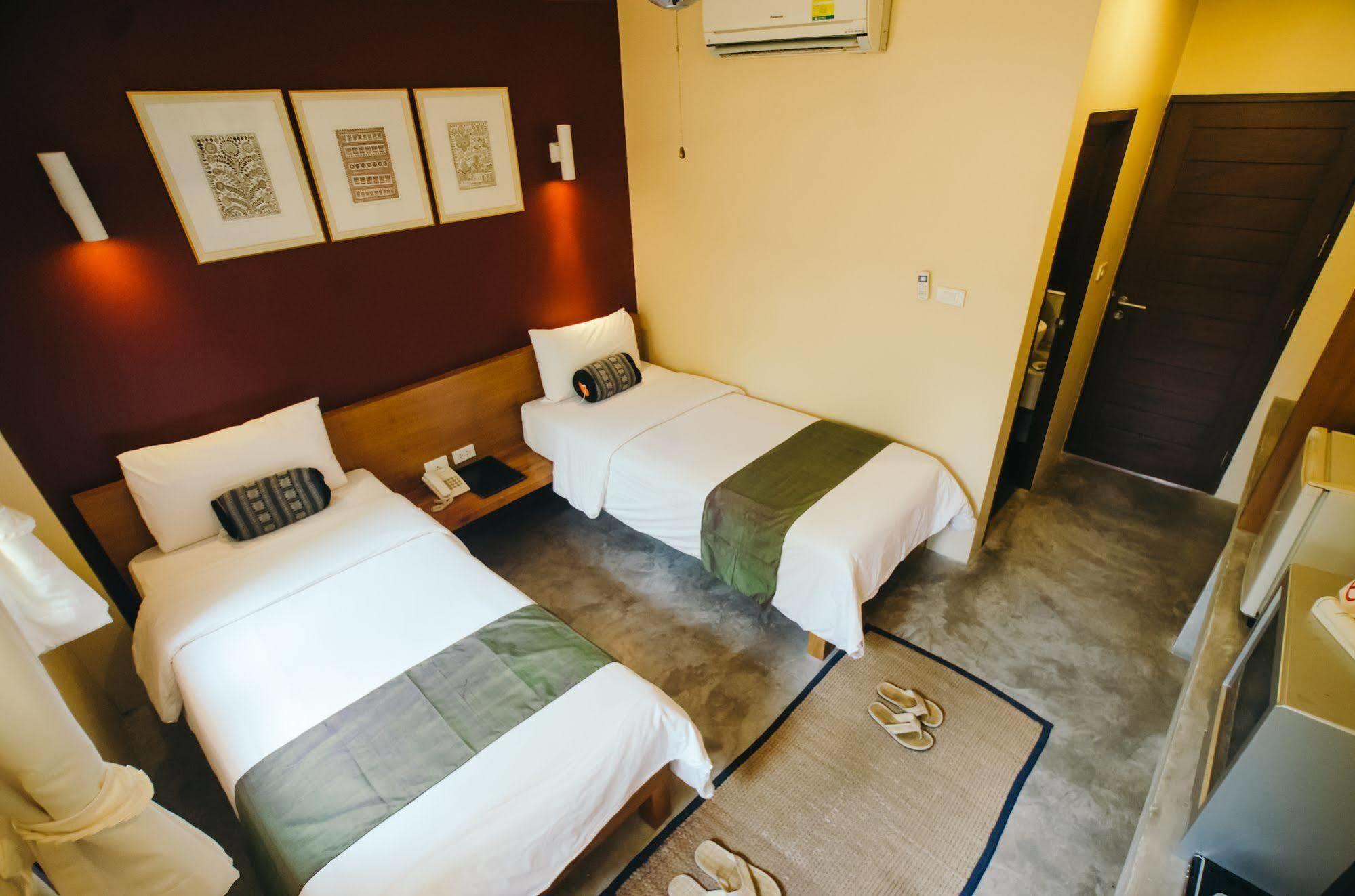 Lilu Pai Hotel Екстериор снимка